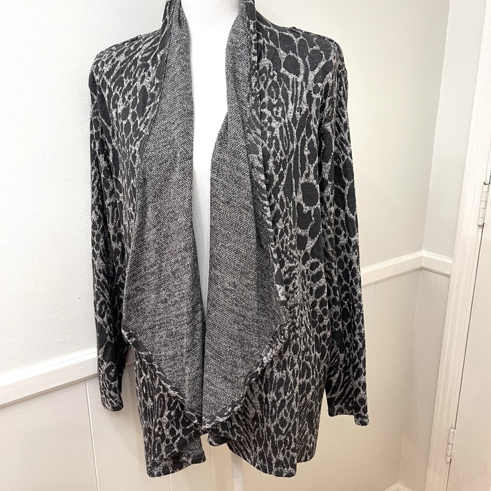 Ruby Rd Cheetah Print Open Long Sleeve‎ Cardigan Medium With Silver Accents